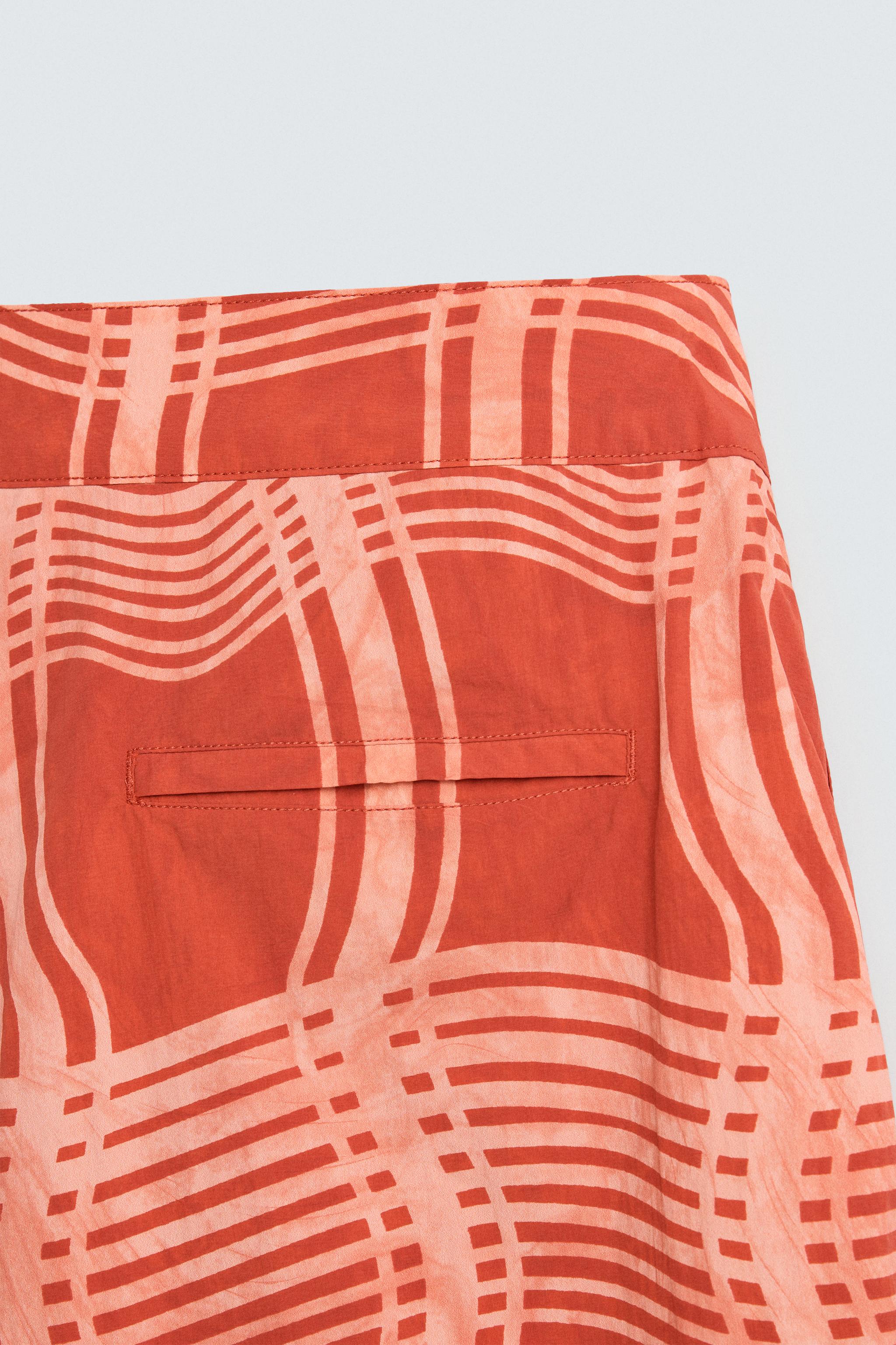 MAILLOT DE BAIN LONG À IMPRIMÉ © OTIS KWAME KYE QUAICOE